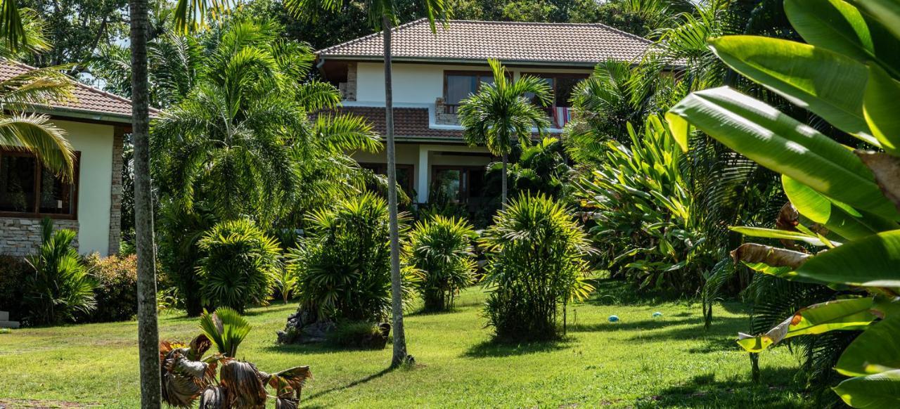 Blue Hill Residence Hua Thanon  Luaran gambar
